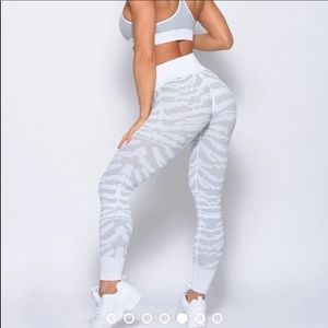 Bombshell sportswear leggings